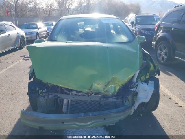 3FADP4FJ2JM142861 Ford Fiesta Titanium