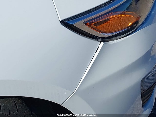 1G1ZD5STXPF162119 Chevrolet Malibu Fwd 1lt