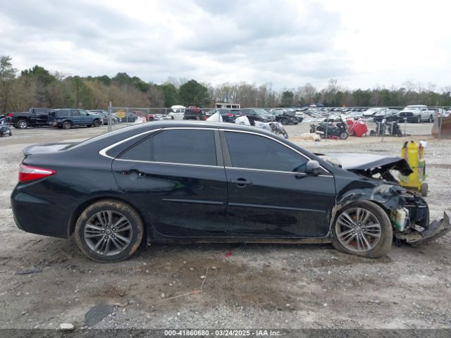 4T1BF1FKXFU495374 Toyota CAMRY SE