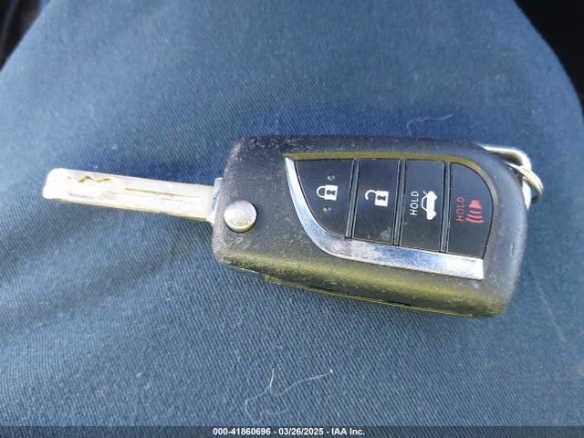 4T1B11HK5JU150967 Toyota CAMRY SE