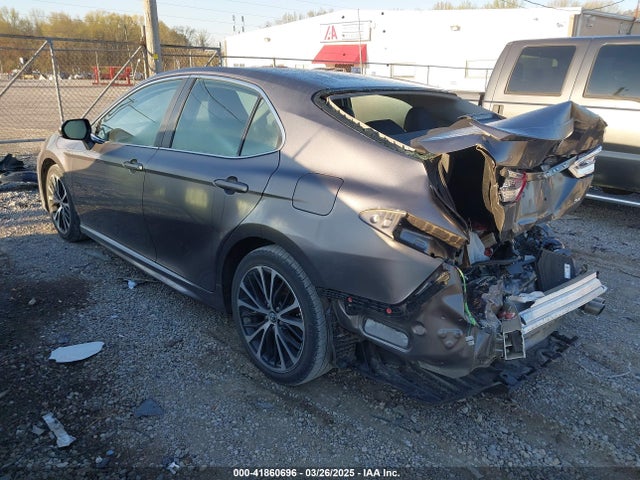 4T1B11HK5JU150967 Toyota CAMRY SE