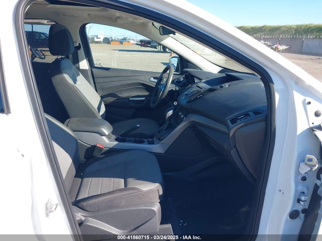 1FMCU9GX9EUC05398 Ford ESCAPE SE