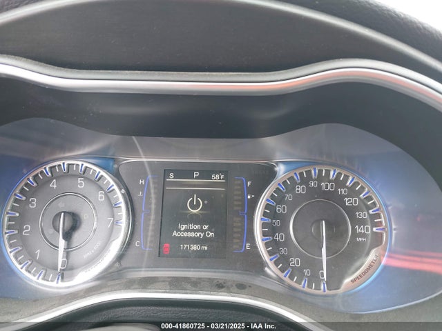 Chrysler 200 Limited 2015 1C3CCCAB5FN546251 Image 7
