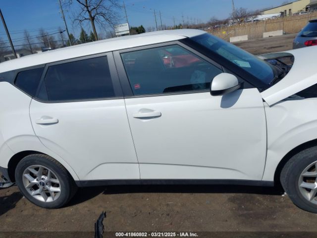 KNDJ23AUXM7124839 KIA SOUL S