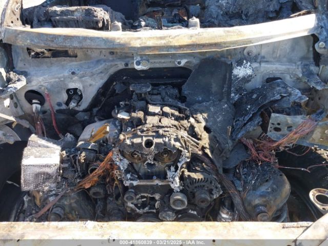 1GCRWCEK5KZ306806 Chevrolet Silverado 1500 Lt