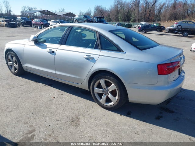 2012 AUDI A6 WAUDFAFC6CN142042 Photo 2