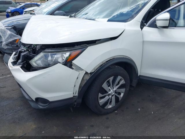 JN1BJ1CP0HW002587 Nissan Rogue Sport Sv