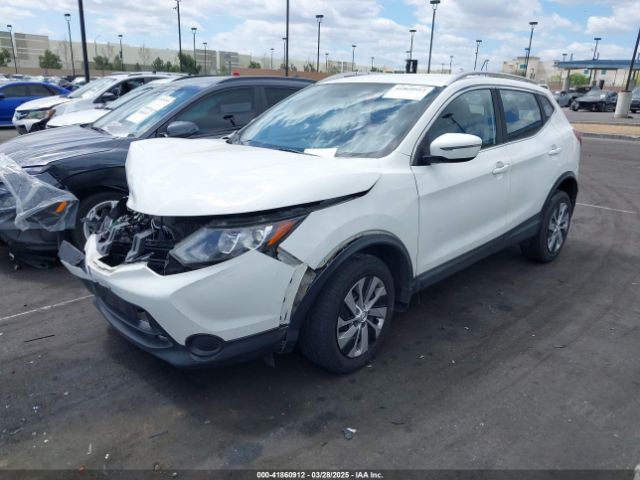 JN1BJ1CP0HW002587 Nissan Rogue Sport Sv