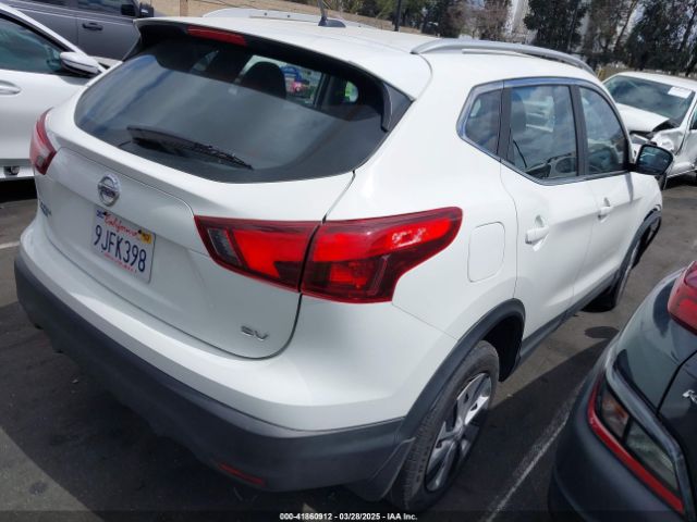 JN1BJ1CP0HW002587 Nissan Rogue Sport Sv