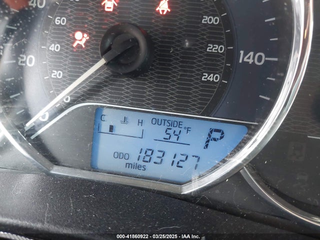 Toyota Corolla Le Plus 2014 2T1BURHEXEC034333 Image 16