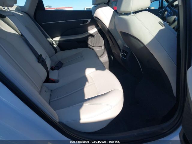 KMHL34JJ2RA086417 Hyundai Sonata Hybrid Sel