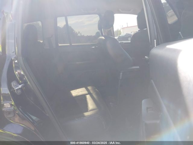 1C4NJCBA0FD329101 Jeep Compass Altitude Edition