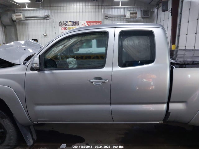 Toyota Tacoma 2015 5TFUX4EN1FX030570 Image 15