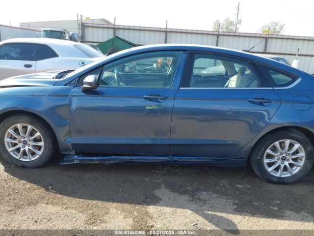 3FA6P0G76JR217889 Ford FUSION S