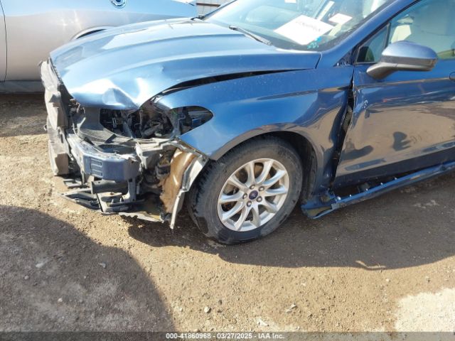 3FA6P0G76JR217889 Ford FUSION S