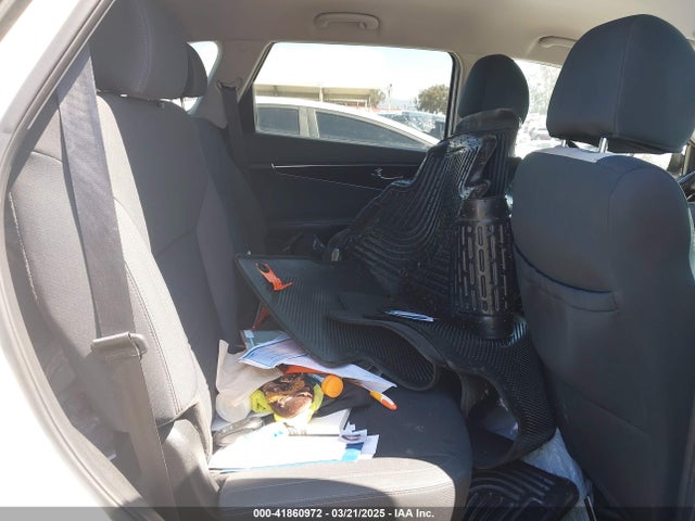 5XYPG4A36HG239181 KIA Sorento 2.4l Lx