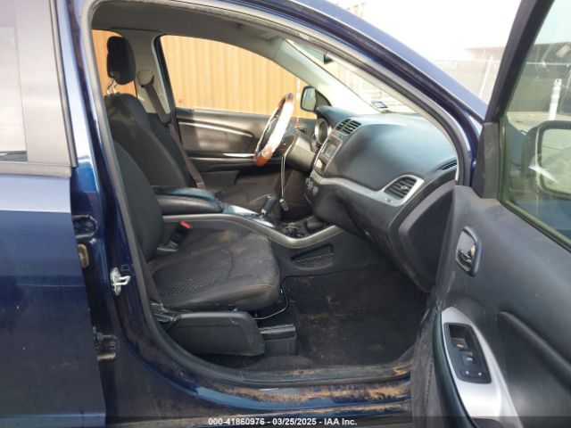 3C4PDCBB0KT833922 Dodge JOURNEY SE