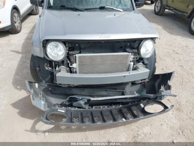 1C4NJRFB5HD104813 Jeep Patriot Latitude 4x4