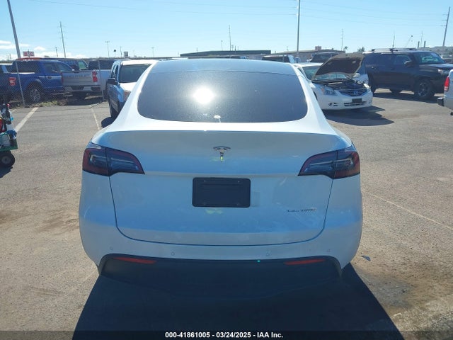 5YJYGAEE3MF194197 Tesla Model Y