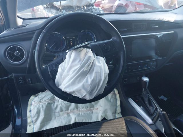 2T1BURHE3KC137878 Toyota COROLLA SE