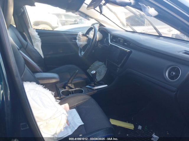 2T1BURHE3KC137878 Toyota COROLLA SE