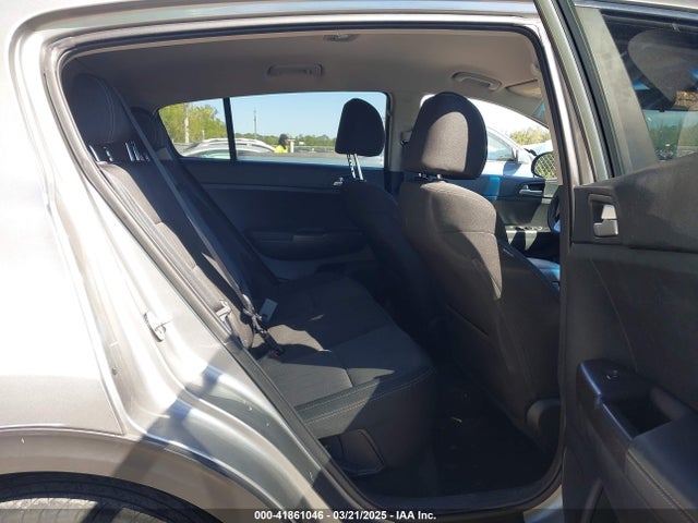 KNDPM3AC8M7925443 KIA Sportage Lx