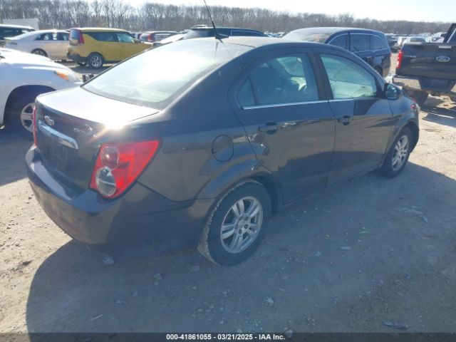 1G1JC5SGXE4206745 Chevrolet Sonic Lt Auto
