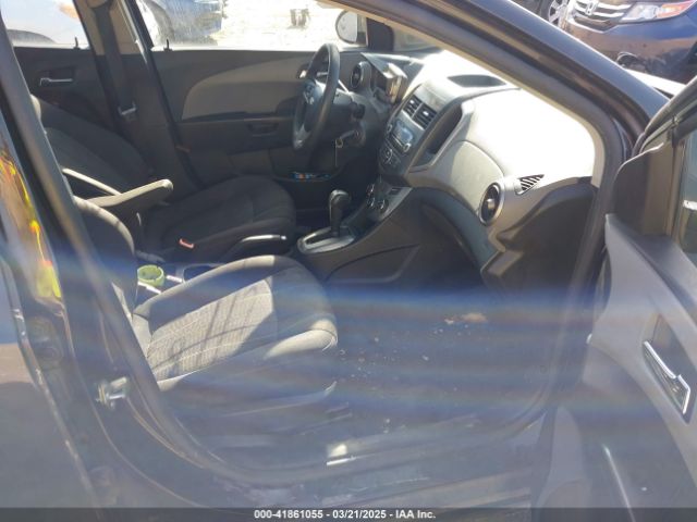 1G1JC5SGXE4206745 Chevrolet Sonic Lt Auto