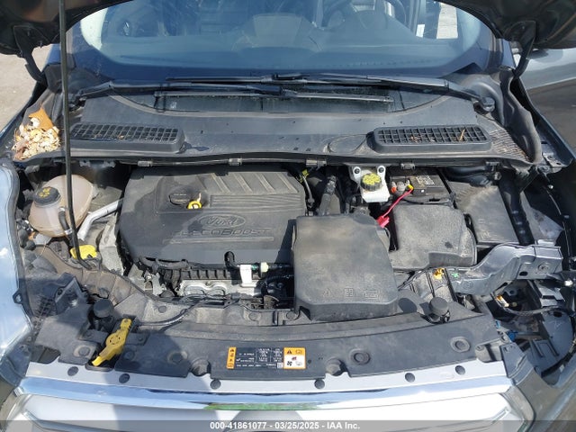 1FMCU9HD1JUB30260 Ford ESCAPE SEL
