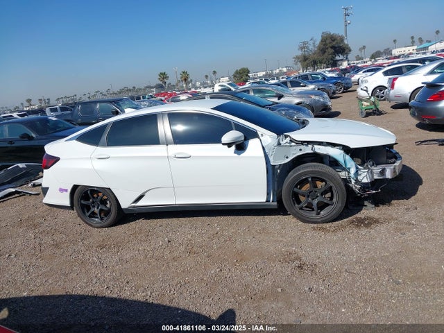 JHMZC5F31JC021404 Honda Clarity Plug-in Hybrid Touring