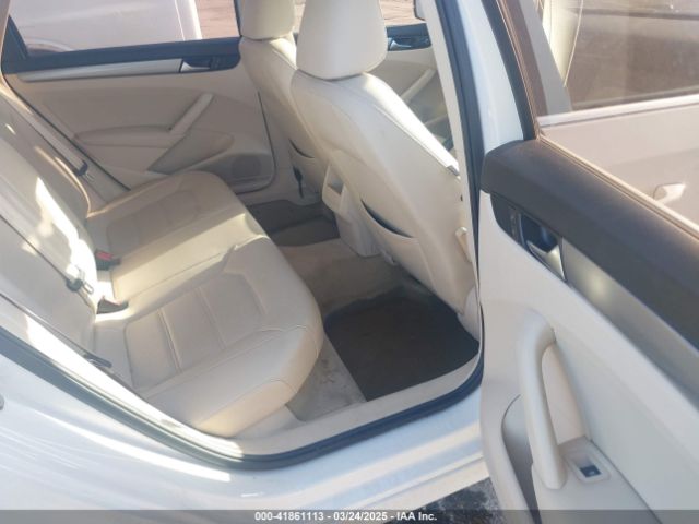 1VWAS7A36FC111625 Volkswagen Passat 1.8t Limited Edition