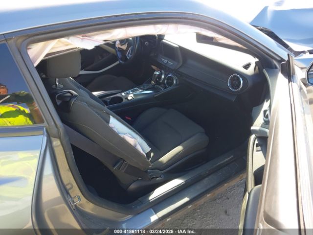 2020 CHEVROLET CAMARO 1G1FB1RX7L0102306 Photo 4