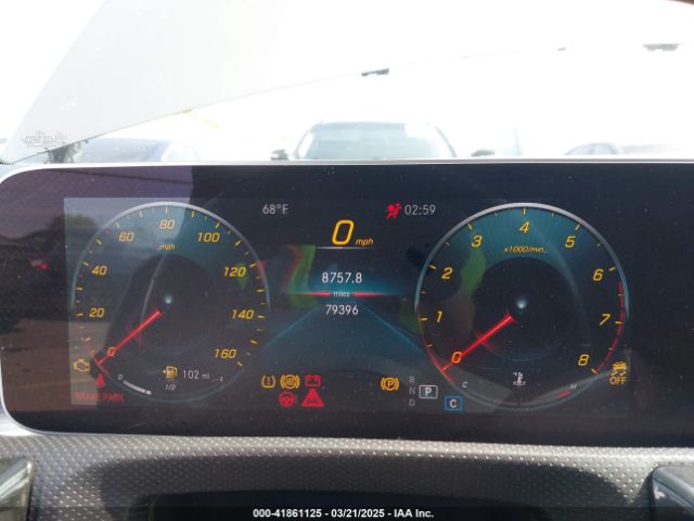 WDD3G4EB1KW025196 Mercedes-Benz A 220