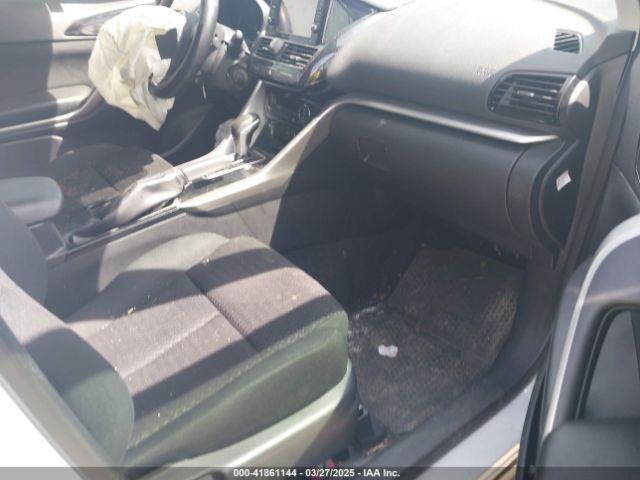 2022 MITSUBISHI ECLIPSE CROSS JA4ASUAA4NZ051219 Photo 4