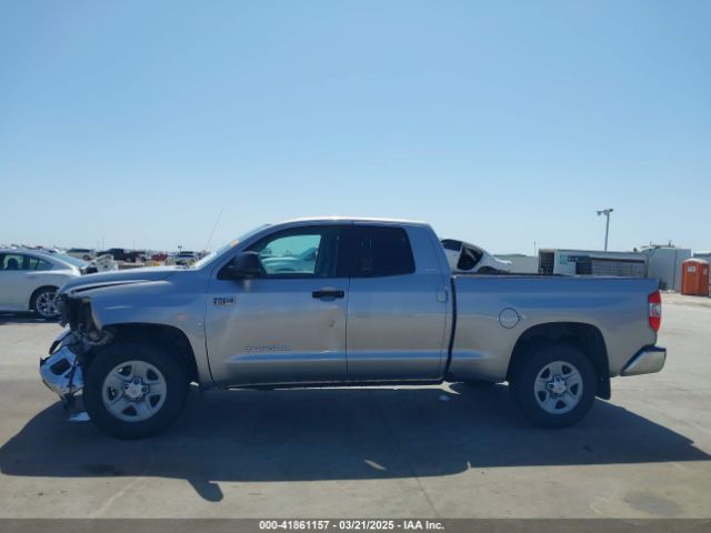 5TFRY5F14EX155811 Toyota Tundra Sr5 5.7l V8