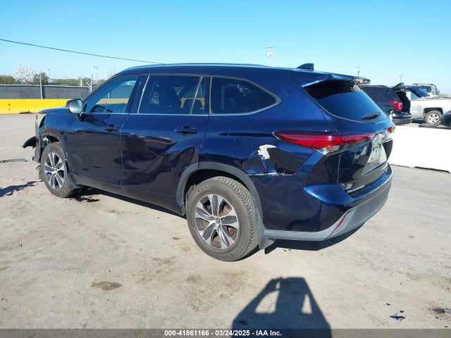 5TDHZRBH8LS508251 Toyota Highlander Xle