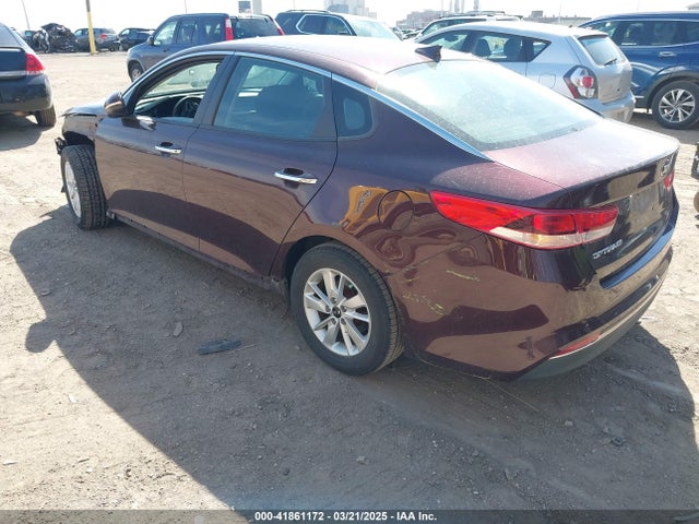 5XXGT4L32JG205631 KIA Optima Lx