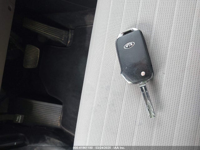 KNDPM3AC2M7878412 KIA Sportage Lx