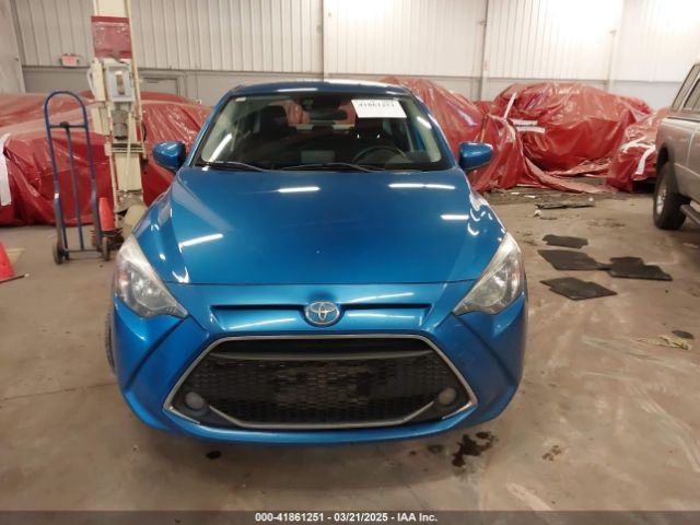 3MYDLBYV5KY514487 Toyota YARIS LE