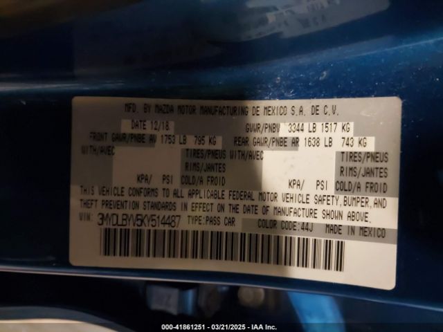 3MYDLBYV5KY514487 Toyota YARIS LE