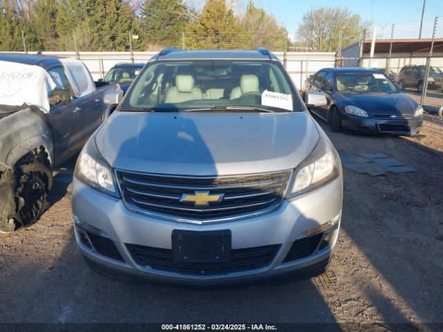 1GNKRHKD8EJ358551 Chevrolet Traverse 2lt