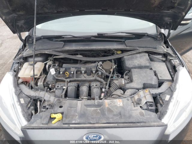 1FADP3N28GL252005 Ford Focus Titanium