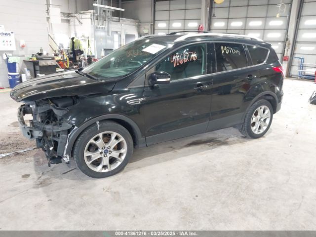 1FMCU0JX0EUD78425 Ford Escape Titanium