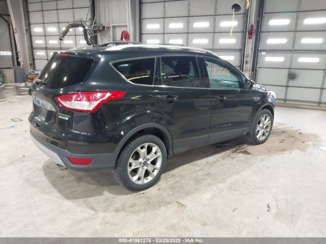 1FMCU0JX0EUD78425 Ford Escape Titanium