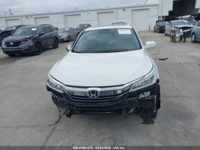 JHMCR6F79HC001571 Honda Accord Hybrid Touring