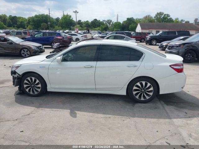 JHMCR6F79HC001571 Honda Accord Hybrid Touring