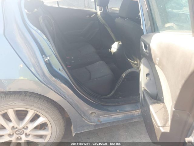 3MZBM1V78EM105220 Mazda Mazda3 I Touring