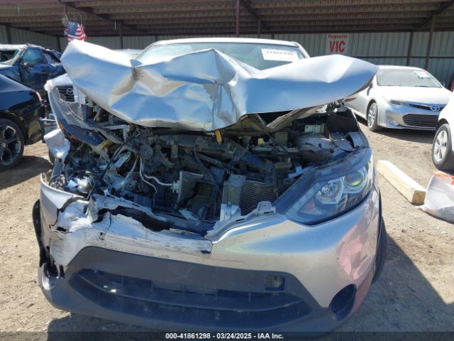 JN1BJ1CR8KW348475 Nissan Rogue Sport S