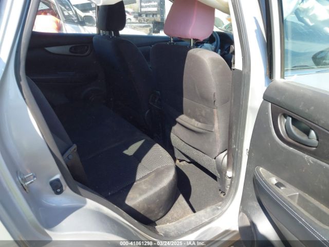 JN1BJ1CR8KW348475 Nissan Rogue Sport S