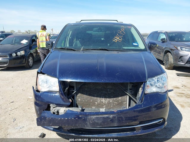 2C4RC1BG0ER444524 Chrysler Town & Country Touring